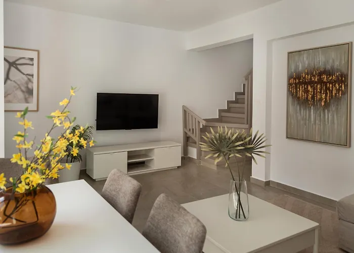 Sienna Townhouse By Staycom Apartmán *