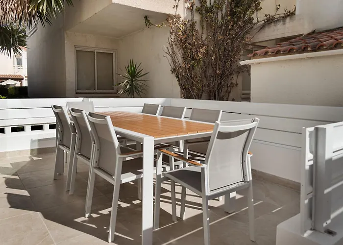 Apartmán Sienna Townhouse By Staycom Paphos